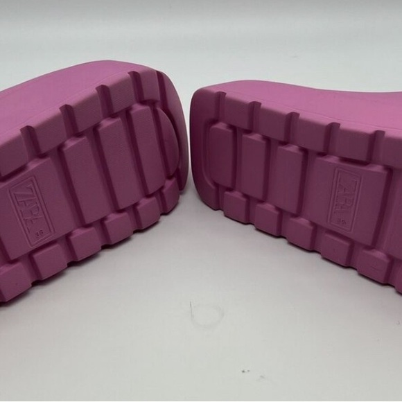 Zara Rubberised Sport Sandals - FUCHSIA - Picture 3 of 5